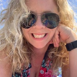 Meet your Posher, Sandy